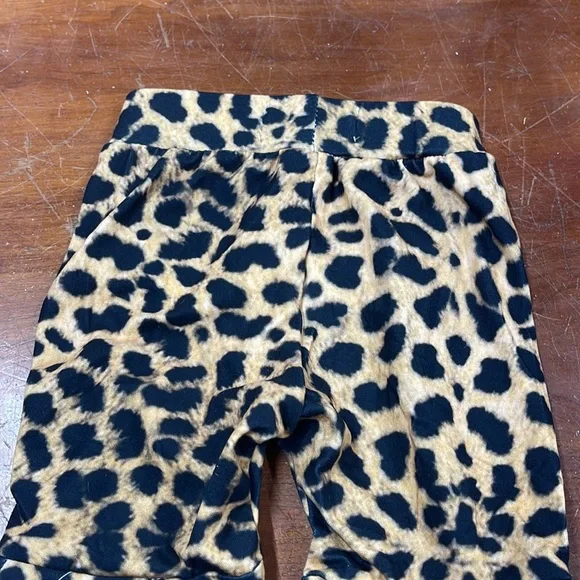 Leopard bells! - Picture 7 of 7